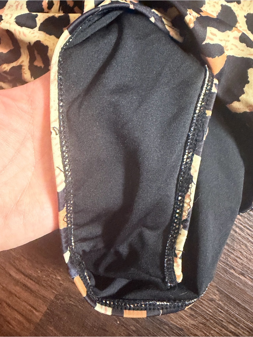 Leopard bathing suit - Picture 3 of 6